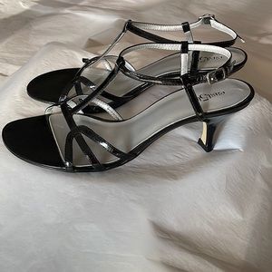 High heel sandals
